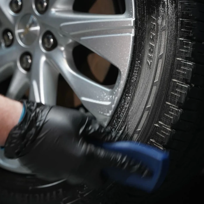 מברשת זיפים - Vonixx Medium Bristle Brush