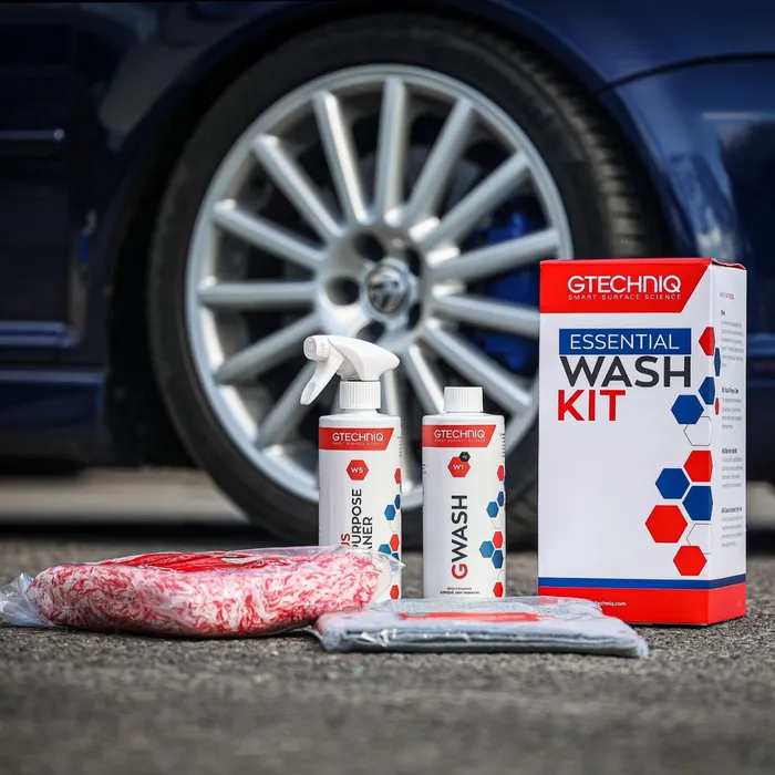 קיט מוצרי שטיפה - Gtechniq Essential Wash Kit