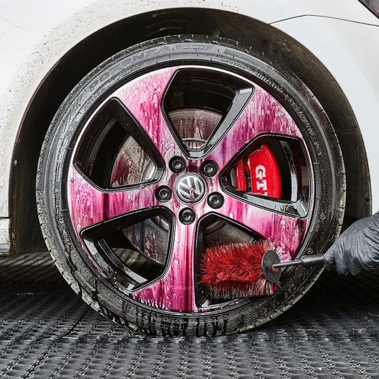 ניקוי ג'אנטים והסרת מתכות (Iron)